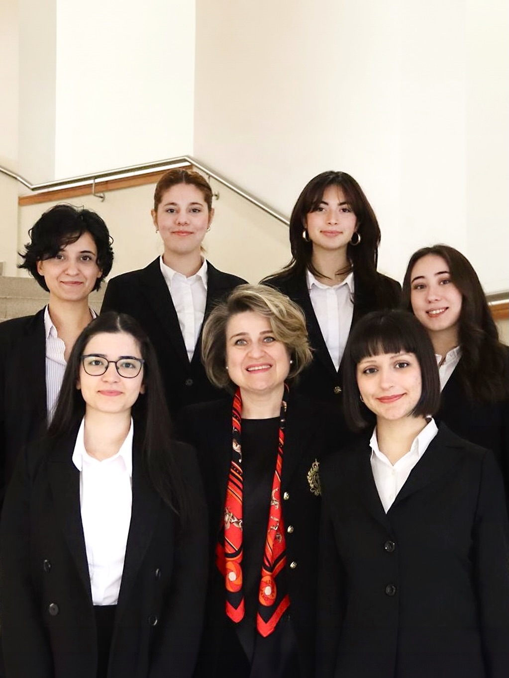 Dr. Ayşe Dicle Ergin ve Yeşim Köseoğlu’nun danışmanlığında Pelin Alan, Zeynep Balkan, Doğa Can, Merve Hatun Horuz ile İlayda Soysal’dan oluşan Hukuk Fakültesi Jessup Takımı, International Law Students Association (ILSA) tarafından düzenlenen 2026 Philip C. Jessup Uluslararası Hukuk Kurgusal Duruşma Yarışması Türkiye Elemeleri’nde Türkiye ikincisi oldu ve Washington D.C.’de yapılacak uluslararası turlara katılmaya hak kazandı. Takım üyelerimizden Pelin Alan “En İyi Sözlü Savunmacı”, İlayda Soysal ise “En İyi İkinci Sözlü Savunmacı”  ödülünü kazandı.

@hukuk_bilkent 
#bilkent #bilkentuniversity #bilkentüniversitesi #hukuk #law 

Under the guidance of team coaches Dr. Ayşe Dicle Ergin and Yeşim Köseoğlu, the Bilkent Jessup Team, consisting of Pelin Alan, Zeynep Balkan, Doğa Can, Merve Hatun Horuz and İlayda Soysal, advanced to the finals of the 2026 Philip C. Jessup International Law Moot Court Competition Turkish National Rounds organized by the International Law Students Association (ILSA) and finished as the runner-up team. With this achievement, the team was selected to participate as an exhibition team in the international rounds in Washington, D.C. Among the team members, Pelin Alan received the Best Pleader Award and İlayda Soysal received the Second-best Pleader Award from the judging panel.